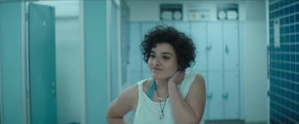 Кадр з фільму Плавчині