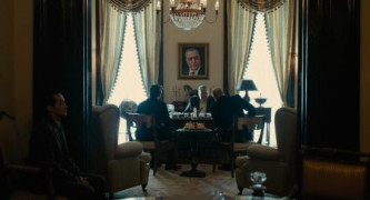 Кадр з фільму Шок і трепет