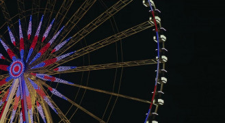 Кадр з фільму Солодка скорбота