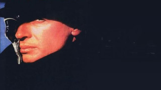 Кадр з фільму Темний месник