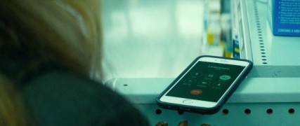 Кадр з фільму Небезпечний пасажир