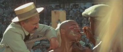 Кадр з фільму Велика біла надія