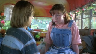 Кадр з фільму Загублений табір