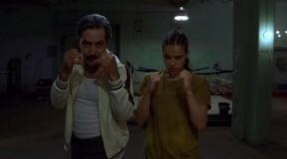 Кадр з фільму Жіночий бій