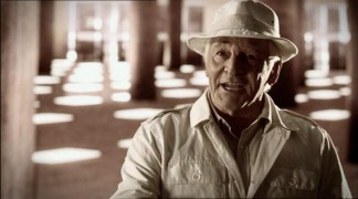 Кадр з фільму Загадки Сфінкса