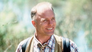 Кадр з фільму Гроші на молоко