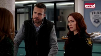 Кадр з фільму Гра в кота і мишу. Таємниці Аврори Тігарден