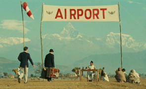 Кадр з фільму Пригоди китайця в Китаї