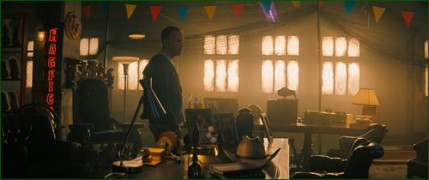 Кадр з фільму Ніхто 2