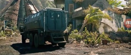 Кадр з фільму Світ Юрського періоду 2