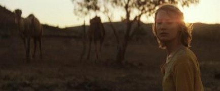 Кадр з фільму Стежки