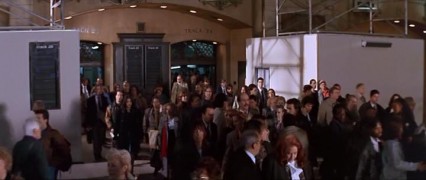 Кадр з фільму Крайні заходи