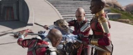 Кадр з фільму Чорна Пантера