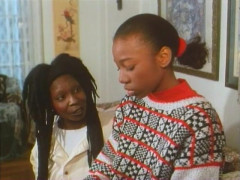 Кадр з фільму Поцілуйчик