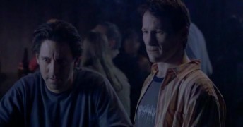 Кадр з фільму Вузли