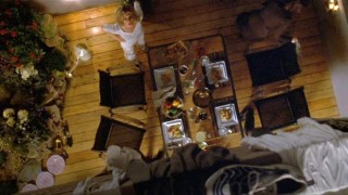 Кадр з фільму Сусід