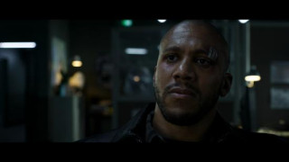 Кадр з фільму Нокаут