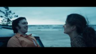 Кадр з фільму Як я покохала гангстера