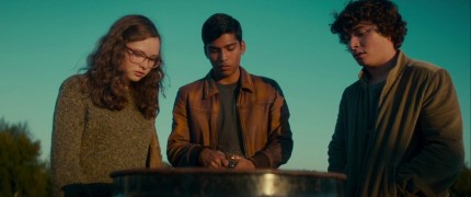 Кадр з фільму Страшні історії для розповіді у темряві