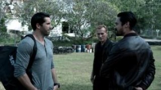 Кадр з фільму Важка мішень 2