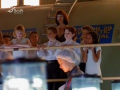 Кадр з фільму Дивний новий світ