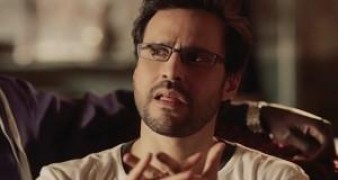 Кадр з фільму Кохання по СМС