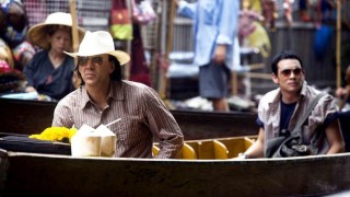 Кадр з фільму Небезпечний Бангкок