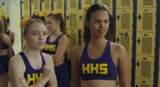 Кадр з фільму Вболівальниці зі стажем