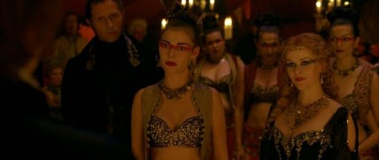 Кадр з фільму Ярмарок марнославства