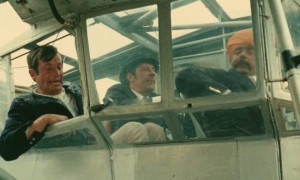 Кадр з фільму Пригоди китайця в Китаї