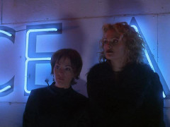 Кадр з фільму Вбивче чтиво