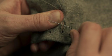 Кадр з фільму Костюм