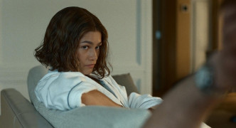 Кадр з фільму Суперники