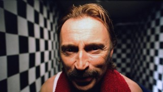 Кадр з фільму Я знаю, що ти знаєш