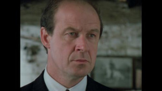 Кадр з фільму Міс Марпл: З допомогою дзеркал