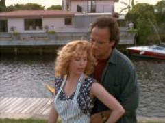 Кадр з фільму Кривавий слід