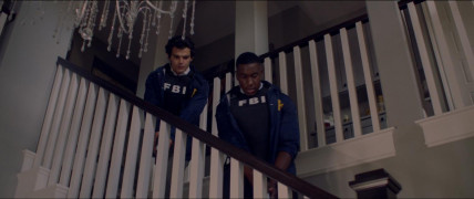 Кадр з фільму Постріл наосліп