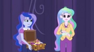 Кадр з фільму Моя Маленька Поні: Дівчата Еквестрії