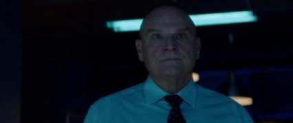 Кадр з фільму Людина листопада