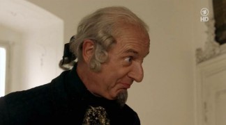 Кадр з фільму Три пера