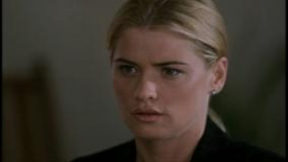 Кадр з фільму Мертва тиша