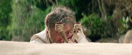 Кадр з фільму Винесені з моря