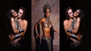 Кадр з фільму Королева проклятих