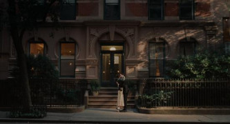 Кадр з фільму Матеріалісти