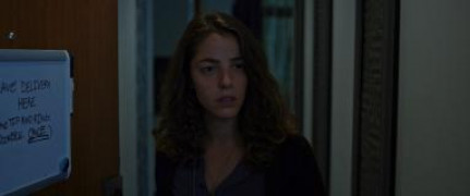 Кадр з фільму Над тінями