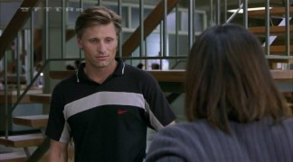 Кадр з фільму 28 днів