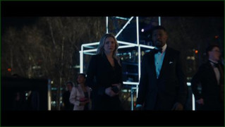 Кадр з фільму Знову в дії