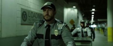 Кадр з фільму Злодії