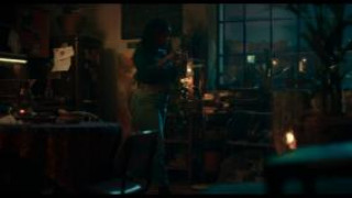 Кадр з фільму Запрошення