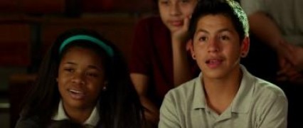 Кадр з фільму Статеве виховання